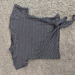 Kim & Cami Blue & White Side Tie Crop Top - Size S